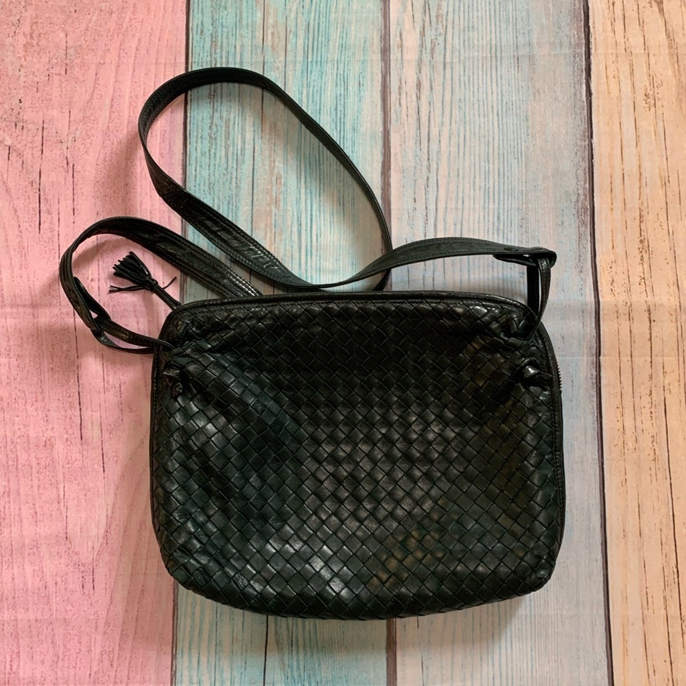 Dark green Bottega Veneta Woven Crossbody Bag - Picture 9 of 13